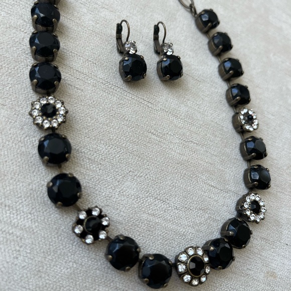MARIANA JET BLACK CRYSTAL & CLEAR NECKLACE - Picture 2 of 11